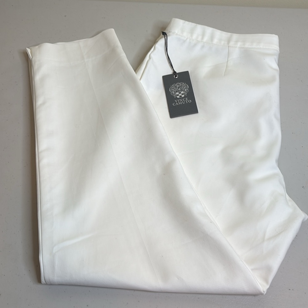 Vince Camuto Capris